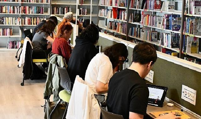 Lüleburgaz Belediyesi’nin Halide Edip Adıvar Kütüphanesi’ne yoğun ilgi