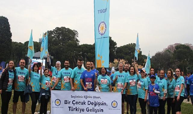 TEGV çocuklara nitelikli eğitim desteği için Maraton İzmir’de