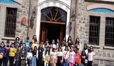 TEGV öğrencileri İstanbul ve Ankara’da Tepe Kurumsal Çözümler ile buluştu ”Hayalini kurduğumuz meslekler için daha çok çalışacağız”