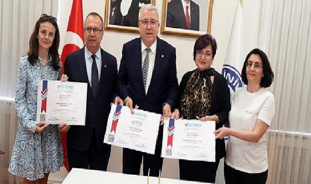 EÜ Eğitim Fakültesinde üç program akredite oldu