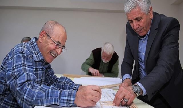 Keçiören Belediyesi Huzurevi’nde yaş almış büyükler için model uçak yapımına yönelik eğitimler başladı