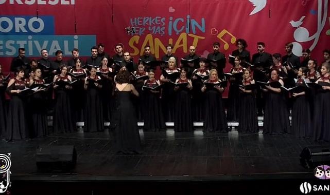 Nilüfer Çoksesli Koro festivale iki ödülle damga vurdu