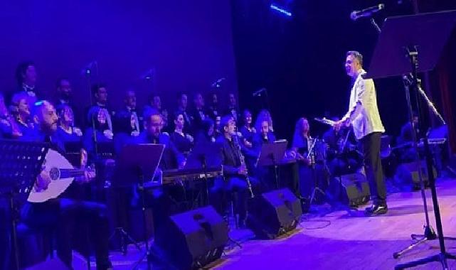 Sağlık çalışanları hayatını kaybeden meslektaşlarının çocuklarına eğitim desteği için konser verdi