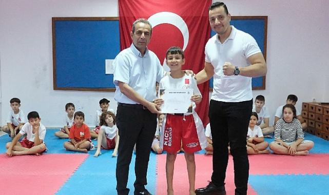 Kemer Belediyesi Kick Boks sporcuları kuşak atladı